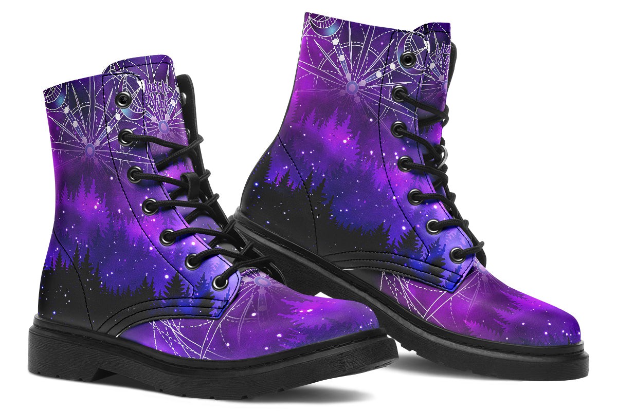 Boots-PurpleMystic-YWV-91779-HFboots-Blk-STR8-YWV.jpg