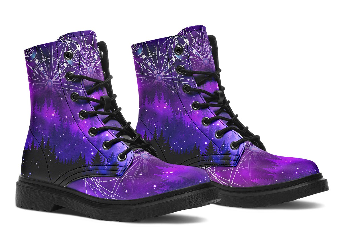 Boots-PurpleMystic-YWV-91779-HFboots-Blk-STR9-YWV.jpg