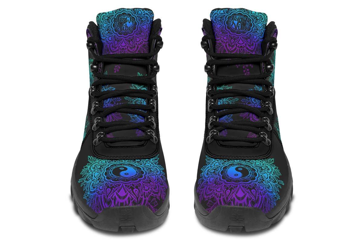 Outdoorboots-105YinYangMandala00014-Blk-YWV-STR4.jpg