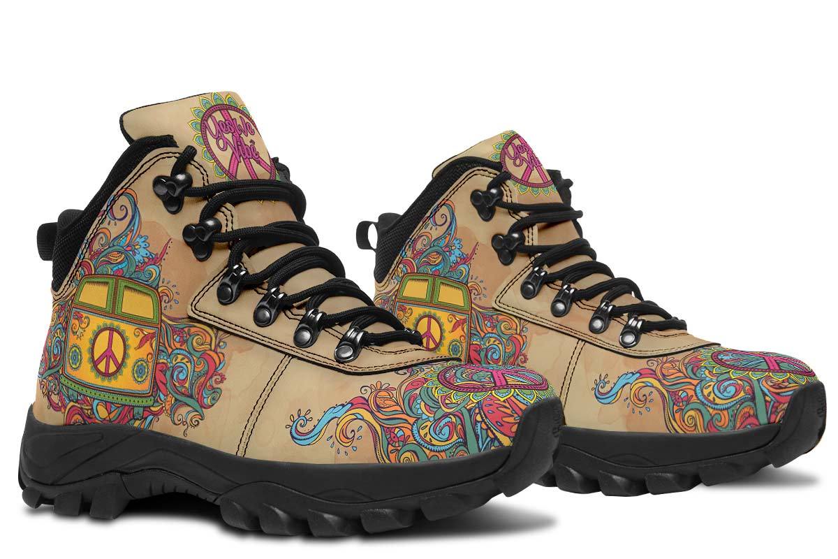 Outdoorboots-307HappyHippieVan00010-Blk-YWV-STR8.jpg